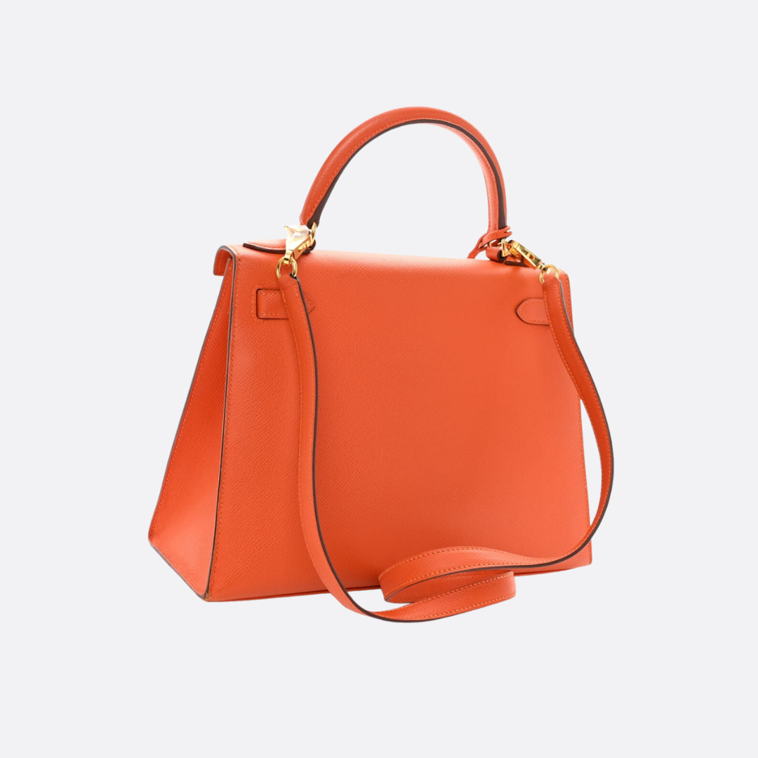 HERMÈS KELLY 25 BAG WITH GOLD HARDWARE IN ORANGE