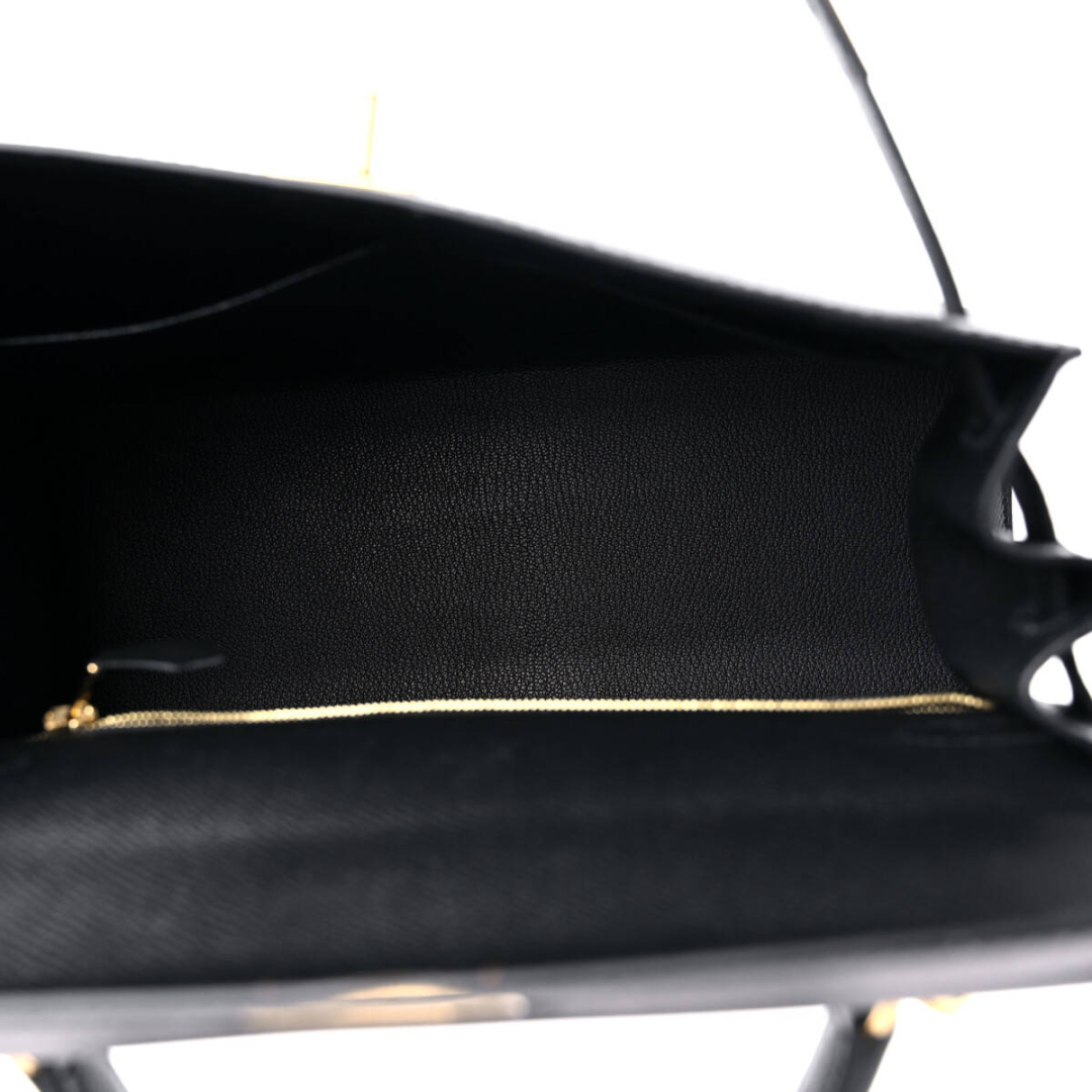 HERMÈS KELLY 28 BAG WITH GOLD HARDWARE IN BLACK
